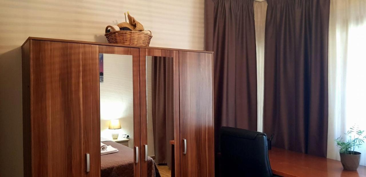 Nea Peramos Large Apartment Near The Beach Εξωτερικό φωτογραφία