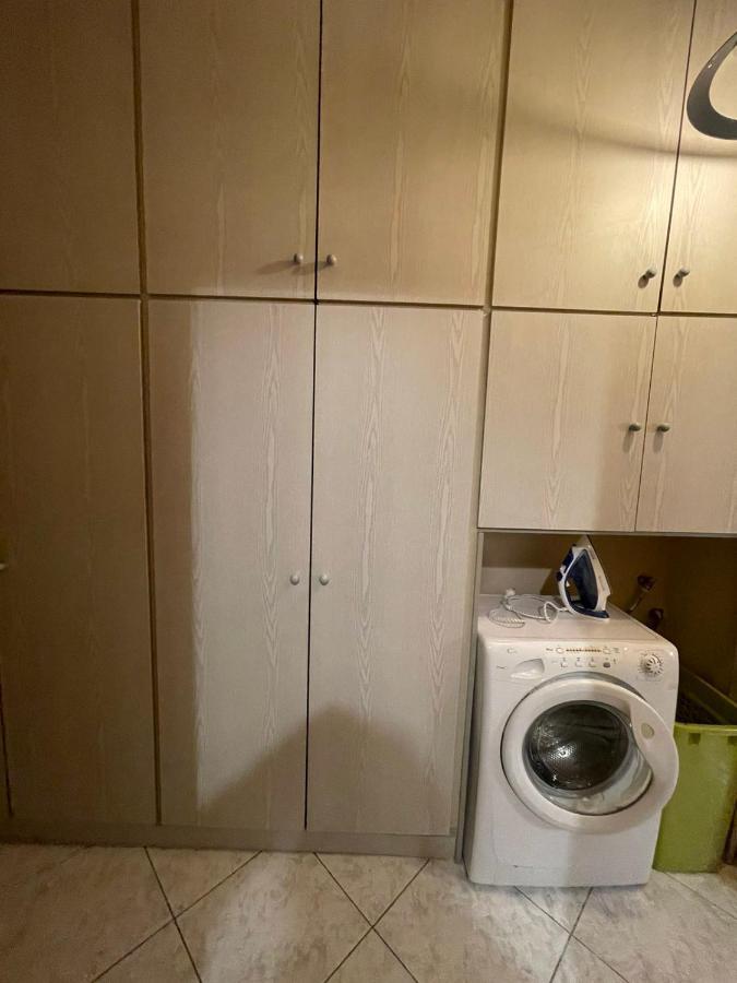 Nea Peramos Large Apartment Near The Beach Εξωτερικό φωτογραφία