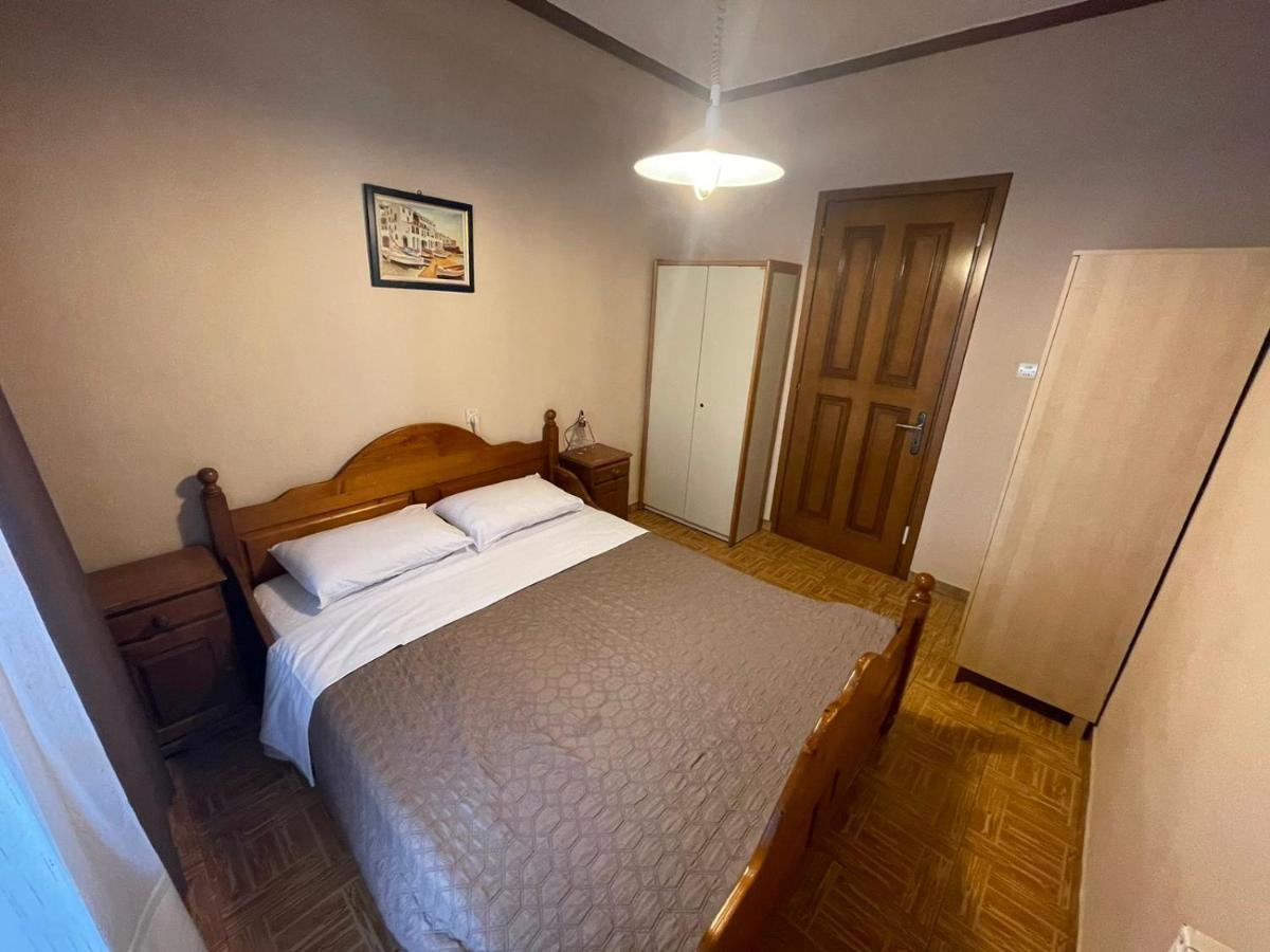 Nea Peramos Large Apartment Near The Beach Εξωτερικό φωτογραφία